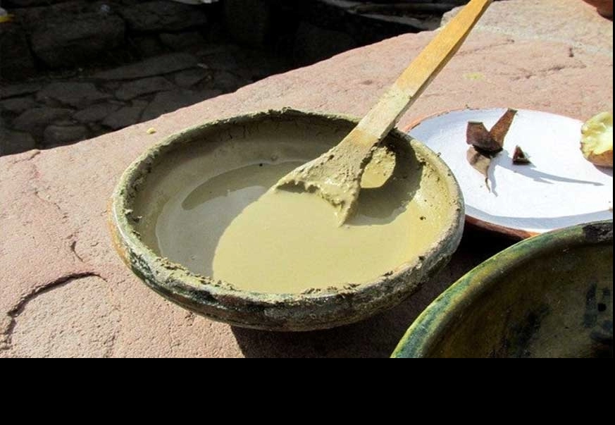  Interesting culture of eating macronutrients (bentonite) to prevent diseases of the Indians